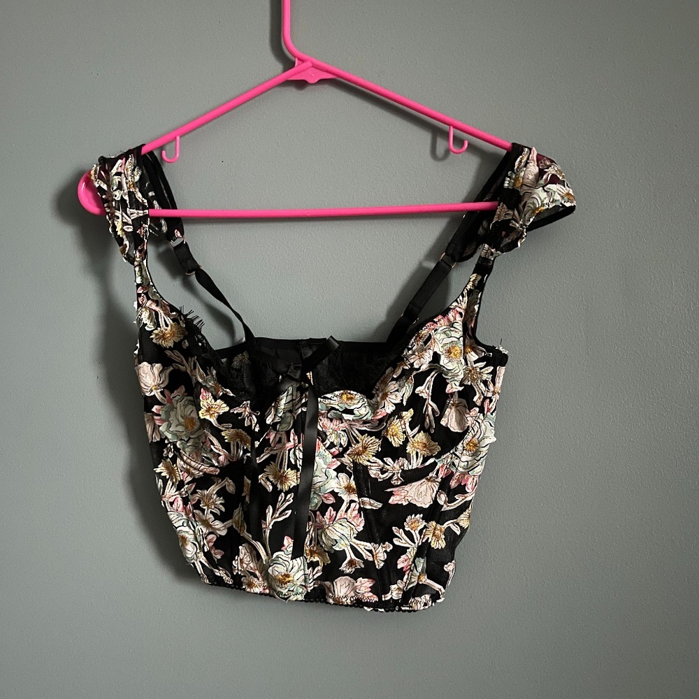 Victoria’s Secret 34DD Corset Top